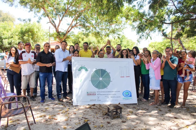 Prefeito Magno anuncia implantação do SIPAC em comunidade de Castelo do Piauí